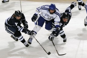 今日电竞赔率走势盘口预测推荐，电竞比分实时数据